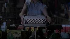 Любов на върха на пръстите Populaire   (2012) Бг Аудио Част 1 - Videoclip.bg