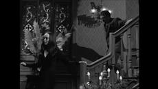 Morticia And The Psychiatrist / Мортиша и психиатъра - Videoclip.bg