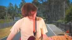 Bread Pilot - Skin Day (Official Music Video) - Videoclip.bg