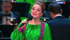 Марина ДЕВЯТОВА и хоровая группа ЦПАН ФСБ  -  На солнечной поляночке - Videoclip.bg