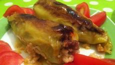 Пълнени чушки с кайма и ориз - Videoclip.bg