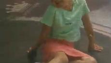 Преси скача на батута ! - Videoclip.bg