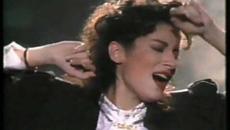 Doris Dragovic-Opilo me vino, Da ugodno prodje vrijeme. - Videoclip.bg