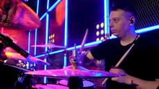 Γιάννης Πλούταρχος - Φίλε - приятелю - Videoclip.bg