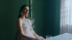 NELA - Sto godina [Official Music Video] - Videoclip.bg