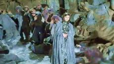 „Tpyднo e дa бъдeш бoг“ (1989) – фантастика, III част - Videoclip.bg