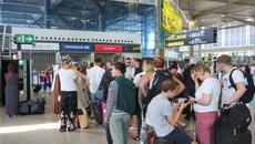 Авиоиндустрията с бързо възстановяване на полетите във въздушния транспорт - Videoclip.bg