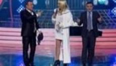 Къци Вапцаров като Лили Иванова - Като две капки вода - 17.03.2014 г. - Videoclip.bg