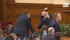 ИЗВЪНРЕДНО! Асен Василев е кандидатът за премиер - Videoclip.bg