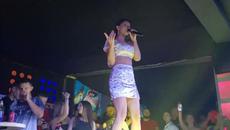 Емануела на живо (част 4) 2022 Emanuela Live NORD BEACH - Videoclip.bg