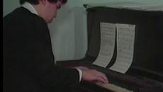 Stairway To Stardom (1983) - The Hal Green Trio "I Can't Get Started" - Videoclip.bg