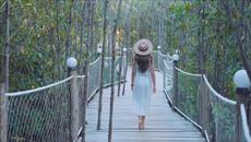 Maria Daines - Beyond Me - Videoclip.bg