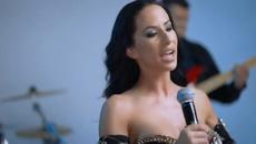 Aleksandra Tadić Cipka - Dostupan (OFFICIAL COVER) - Videoclip.bg