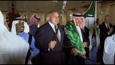 САНДОКАН С ДВАТА НОЖА - БОЙКО БОРИСОВ - Videoclip.bg