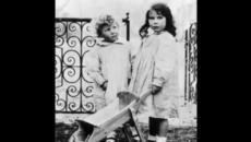 The Queen Mother from 1 to 101 years old - Videoclip.bg