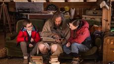 Йоци и тайната на времето (синхронен екип, дублаж по БНТ 1 на 17.07.2022 г.) (запис) - Videoclip.bg