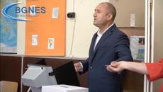 Лидерите гласуваха: За сигурност, стабилност, смело управление, работещи институции - Videoclip.bg