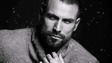 Александр Веустов   -   ЛЮБЛЮ ТЕБЯ КАК НЕ БЫВАЕТ - Videoclip.bg