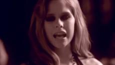Avril Lavigne - Nobody's Home - Videoclip.bg