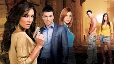 Domino Saints - Baila Conmigo / El rostro de Analia - Videoclip.bg