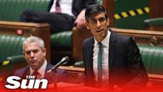 Live: Rishi Sunak takes his first questions in PMQs after delaying fiscal statement - Videoclip.bg