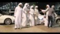 Танцувам защото аз съм щастлив! Happy Day (We Are From Abu Dhabi) - Videoclip.bg