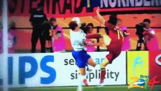 Химна на Световното 2014! Fifa World Cup 2014-Shakira  La La La BRAZIL - Videoclip.bg