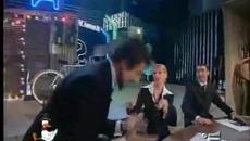 На Водещата И Пада Сутиена На Живо По Тв. - Videoclip.bg