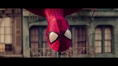 Spider-Man танцува със своя бебе версия! Поредната уникална реклама на Evian Spider-man baby & Me - Videoclip.bg