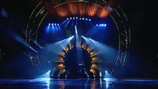 Цветовете на Любовта -  Dance Performance Aaja Nachle In Thetaj Festival - Videoclip.bg